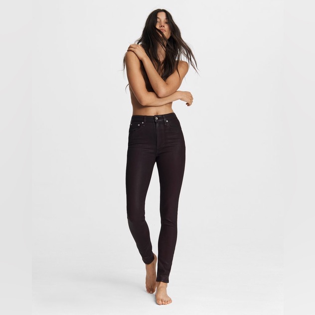 Nina High-Rise Skinny - Coated Black